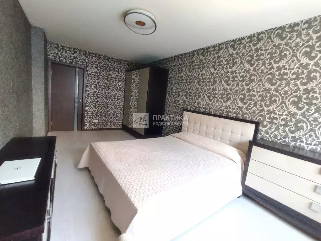 Продается 1-комнатная квартира - Фото 1