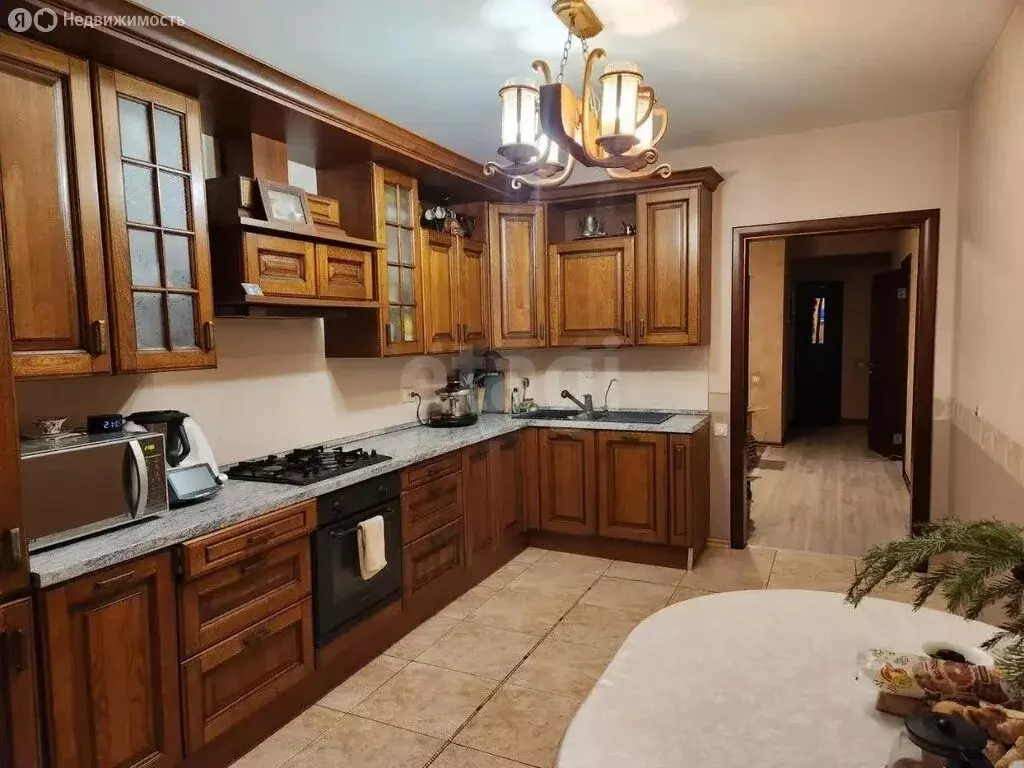 3-комнатная квартира: Казань, Чистопольская улица, 81 (112.7 м) - Фото 2