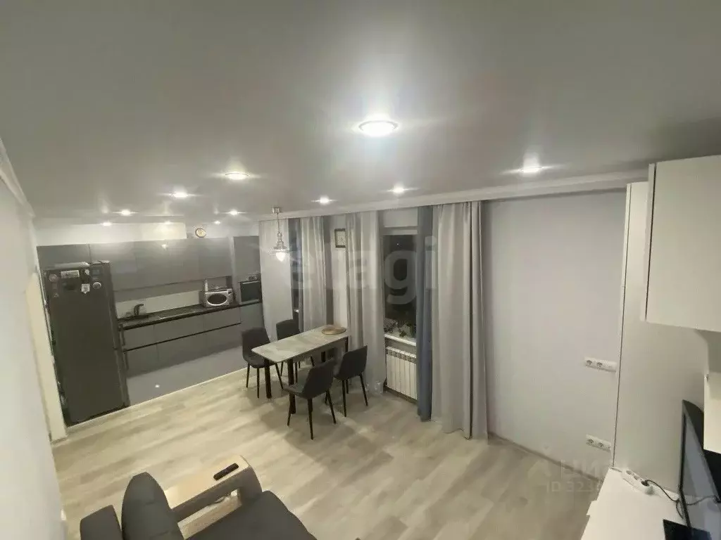 2-к кв. Татарстан, Казань ул. Дубравная, 1/104к1 (58.1 м) - Фото 1