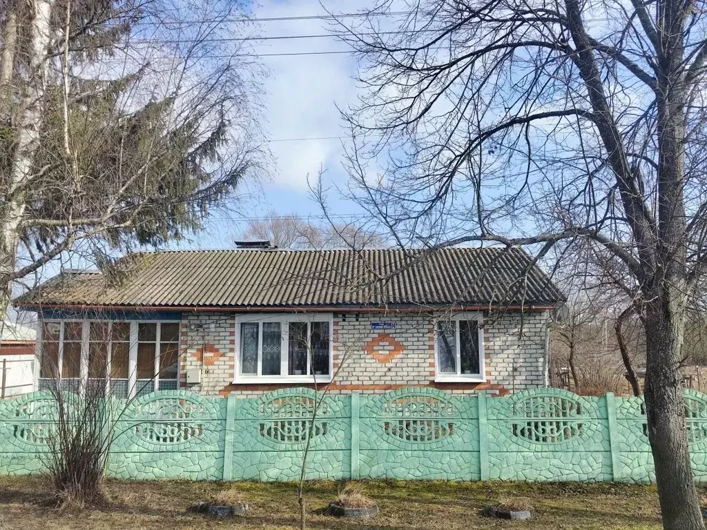 Дом в Брянская область, Навля рп ул. 10-я Танковая Бригада, 14 (63 м) - Фото 1