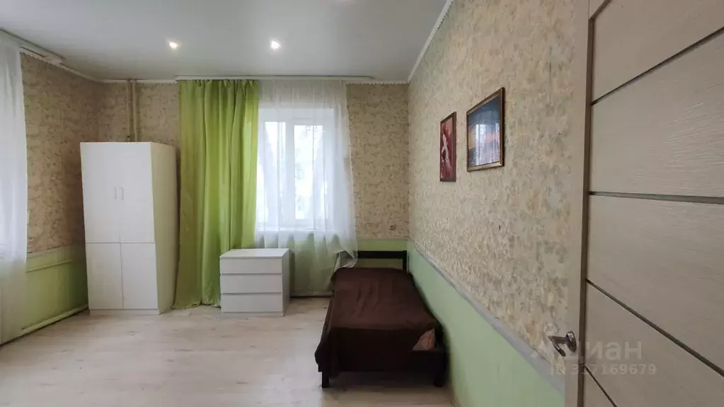 3-к кв. Тульская область, Советск Щекинский район, Школьная ул., 6 ... - Фото 0