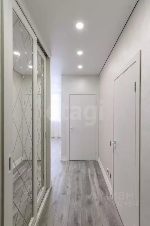 1-к кв. Тюменская область, Тюмень ул. Газовиков, 73к4 (37.0 м) - Фото 2