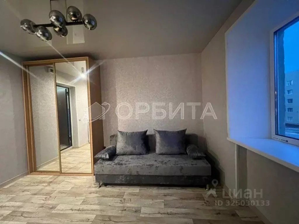 Комната Тюменская область, Тюмень ул. Станционная, 24 (12.1 м) - Фото 1