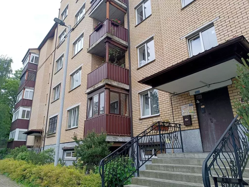 2-комнатная квартира: Калининград, улица Сержанта Мишина, 3 (66.6 м) - Фото 0