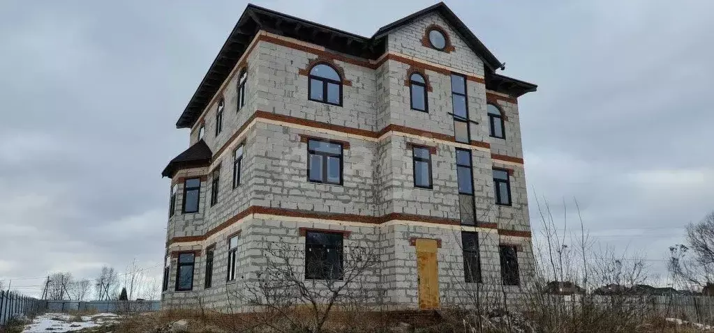 Дом в Калужская область, Калуга городской округ, д. Рождествено 36 ... - Фото 0