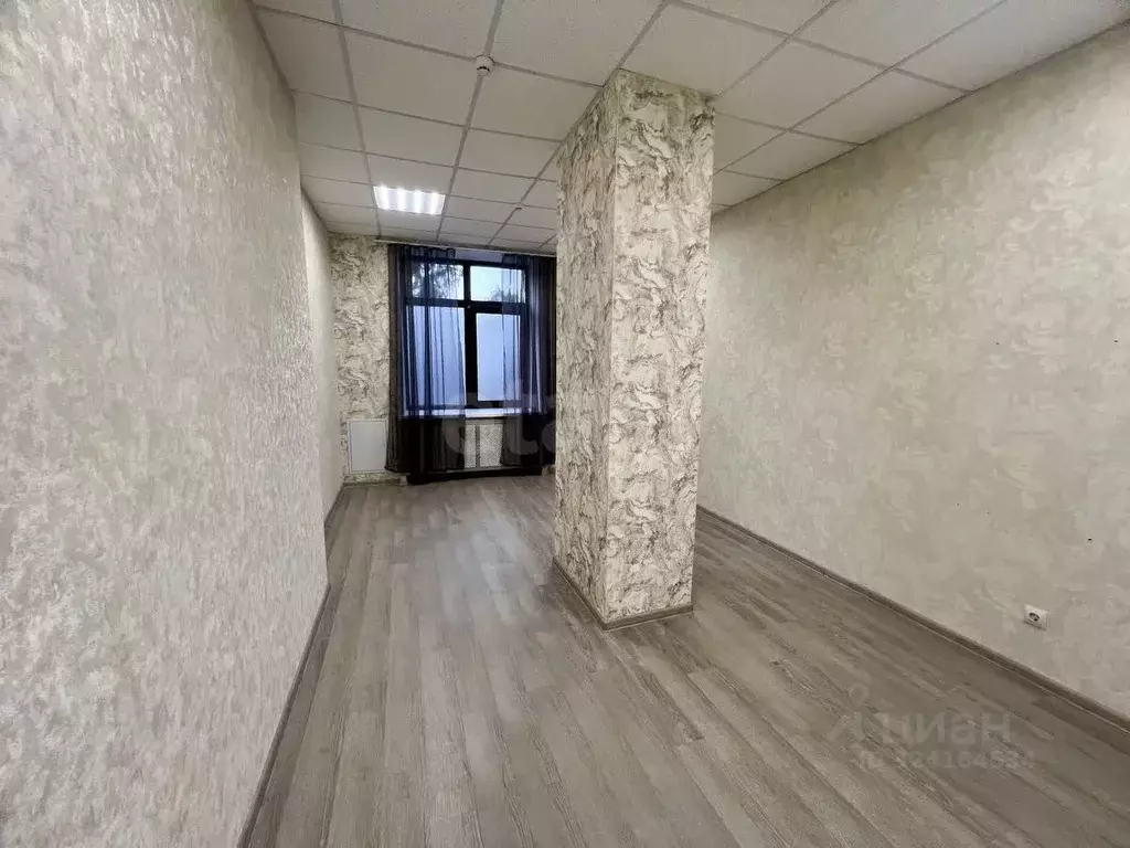 Офис в Коми, Сыктывкар ул. Кирова, 45 (22 м) - Фото 1