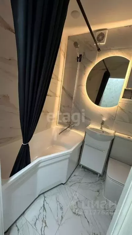 3-к кв. Томская область, Томск просп. Ленина, 138А (56.0 м) - Фото 1