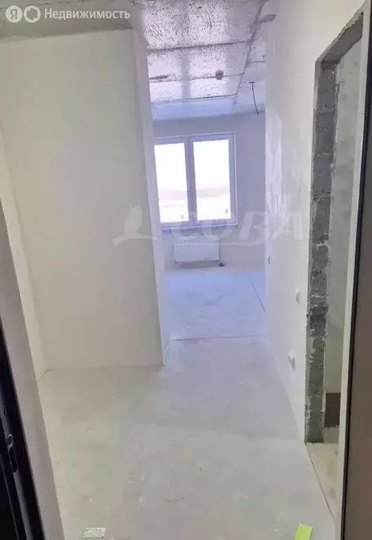 Квартира-студия: Тюмень, Краснооктябрьская улица, 6 (32.4 м) - Фото 2