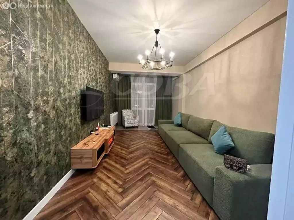 1-комнатная квартира: Махачкала, улица Эльзы Ибрагимовой, 13 (50 м) - Фото 2