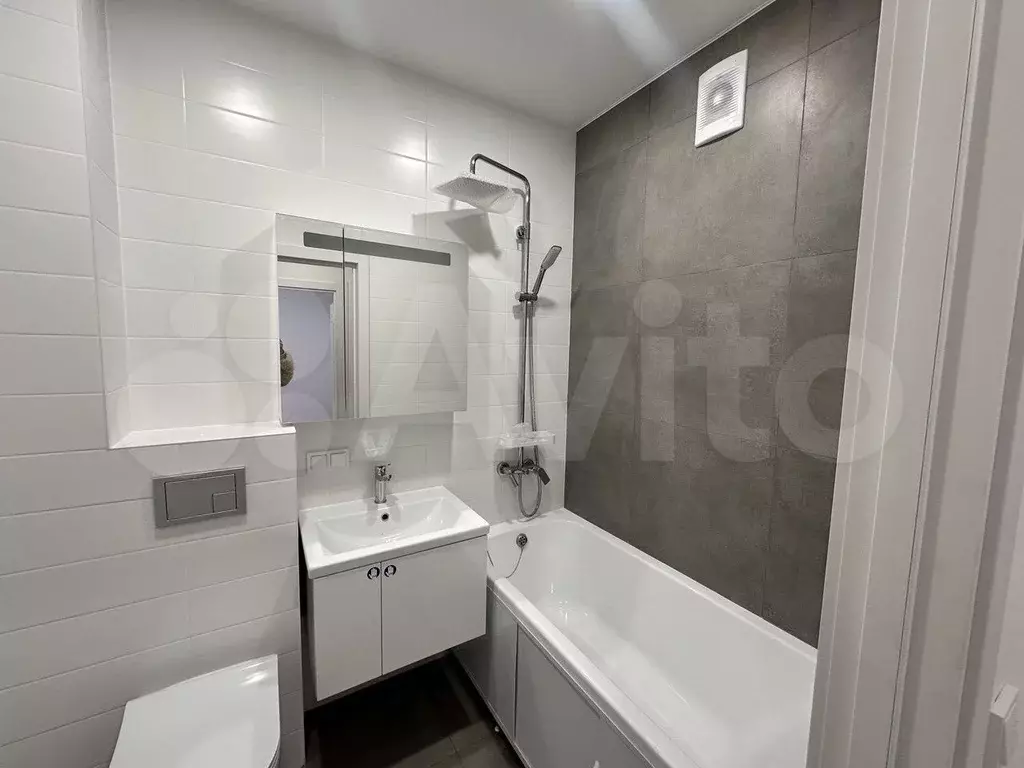 3-к. квартира, 63,2 м, 2/8 эт. - Фото 1