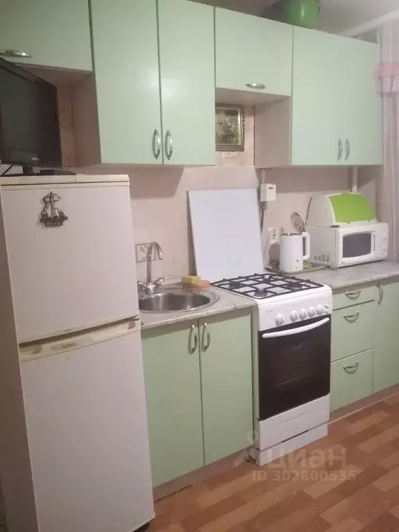 2-к кв. Омская область, Омск просп. Карла Маркса, 73 (45.0 м) - Фото 1