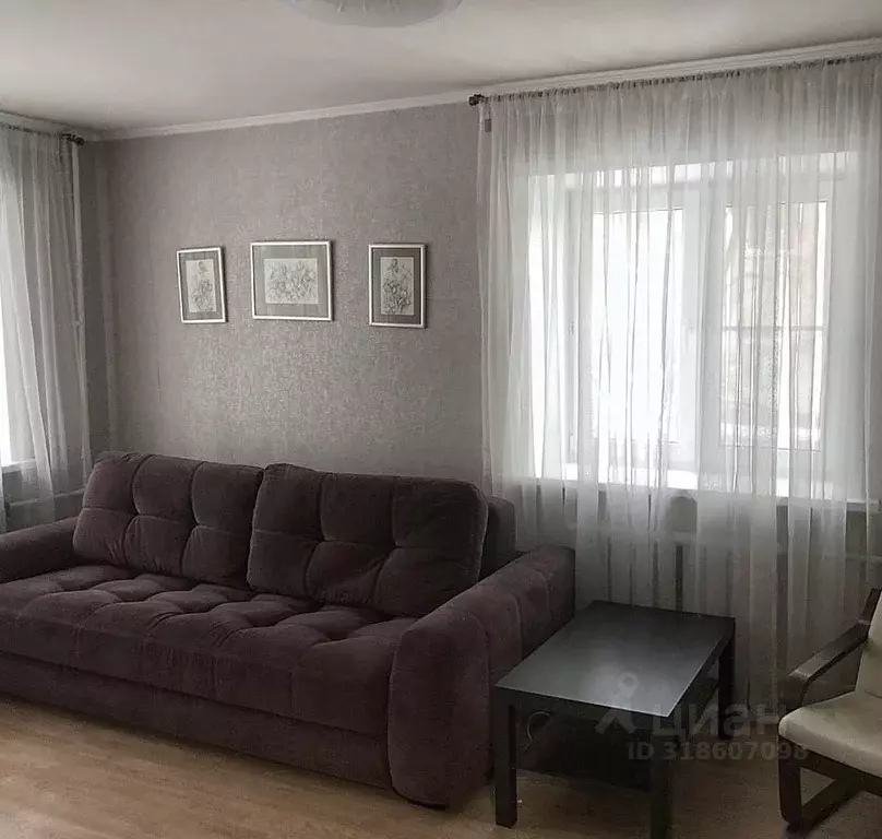 1-к кв. Московская область, Клин ул. Гагарина, 33/21 (32.0 м) - Фото 0
