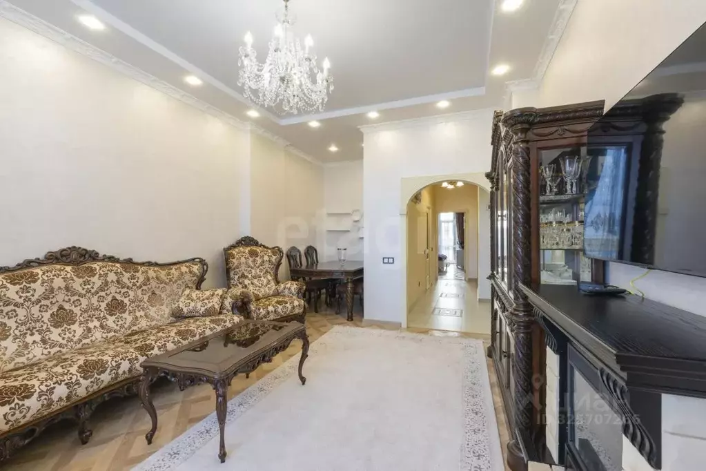 2-к кв. Пермский край, Пермь ул. Революции, 50 (75.65 м) - Фото 1