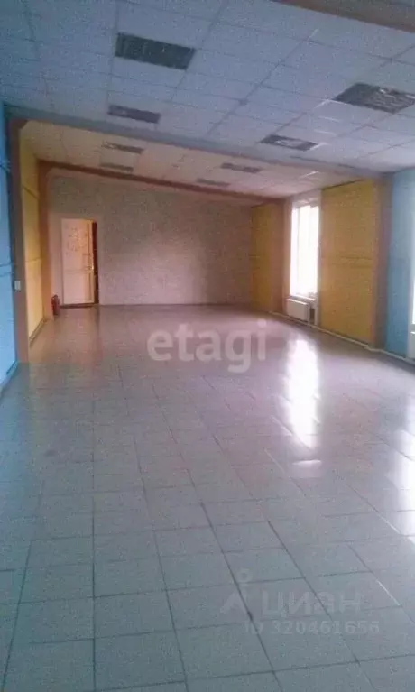 Торговая площадь в Архангельская область, Няндома ул. Леваневского, ... - Фото 1