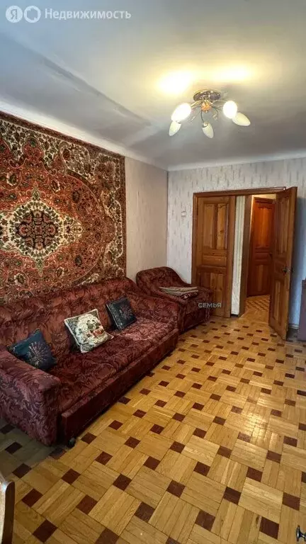 3-комнатная квартира: Владикавказ, улица Коцоева, 71 (67 м) - Фото 1