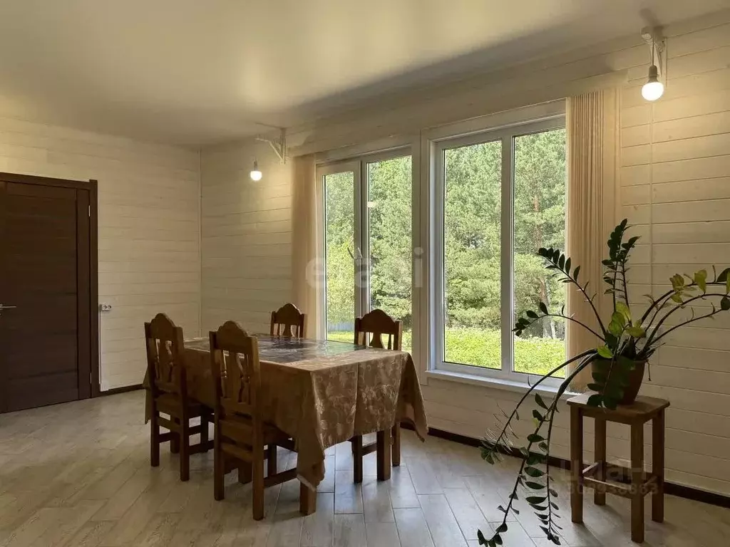 Дом в Брянская область, Дубровский район, Пеклинское с/пос, д. ... - Фото 1