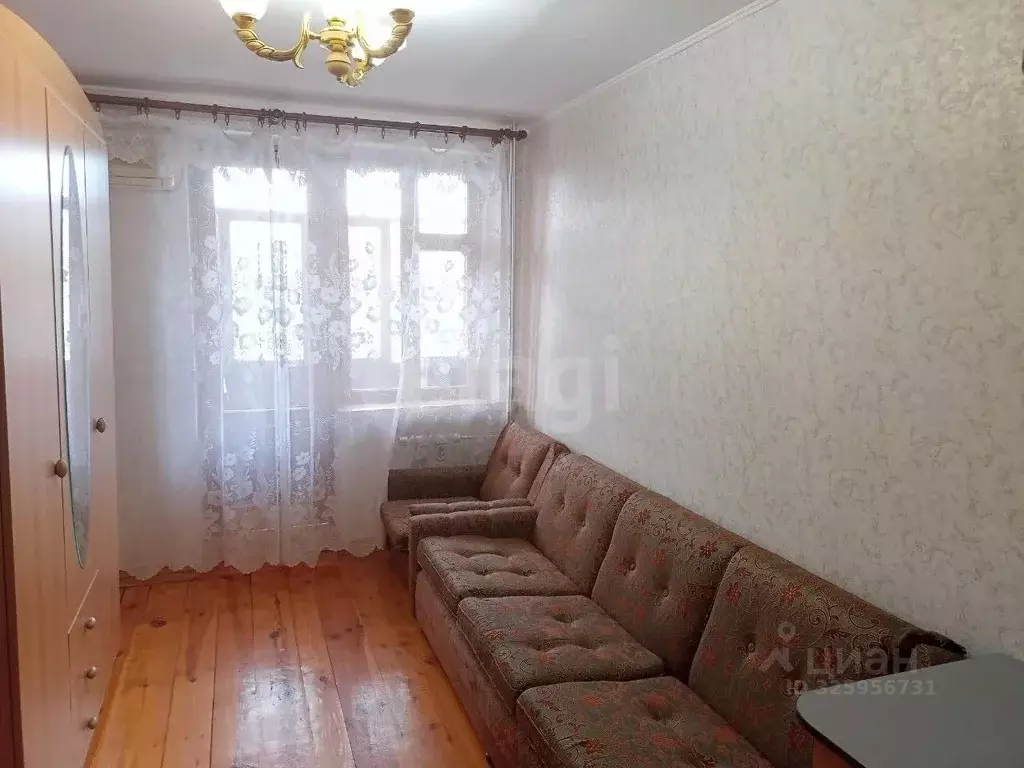 2-к кв. Крым, Симферополь ул. Аэрофлотская (49.9 м) - Фото 2