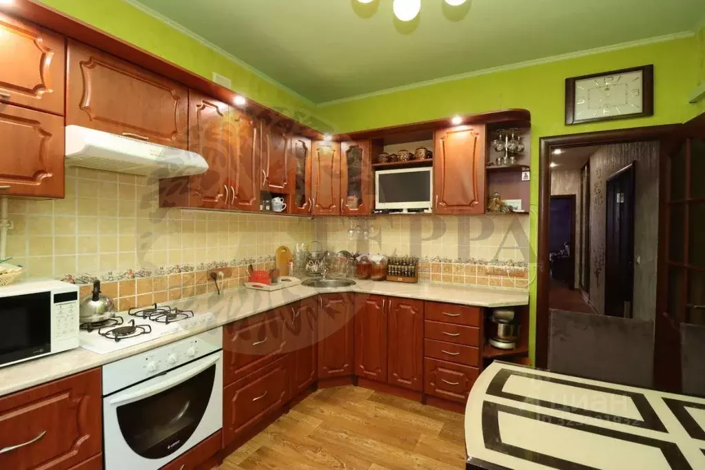 2-к кв. Воронежская область, Воронеж ул. Гаршина, 6 (63.8 м) - Фото 1