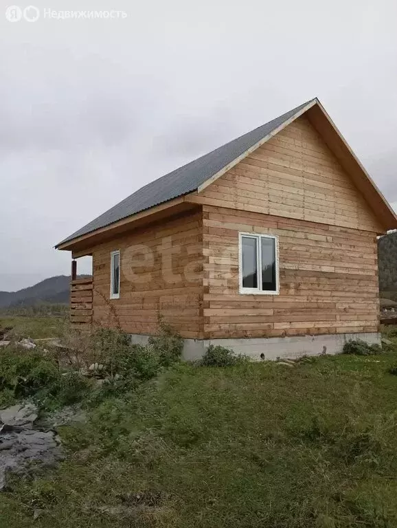Дом в Онгудайский район, село Курота, Центральная улица (32.5 м) - Фото 1