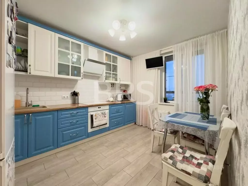 1-к кв. Ленинградская область, Мурино Всеволожский район, ул. ... - Фото 1