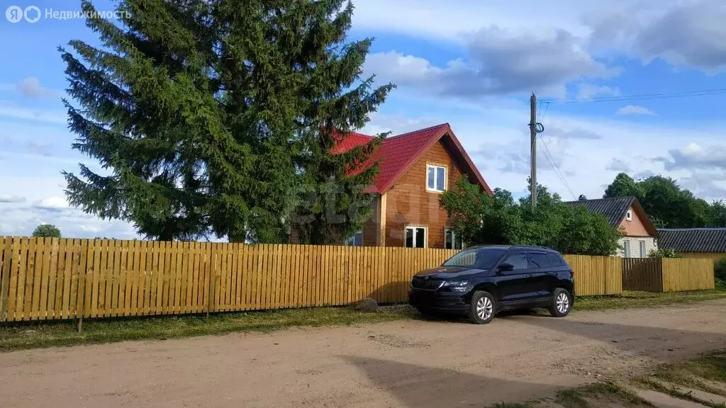 Дом в Трегубовское сельское поселение, деревня Арефино, Ильинская ... - Фото 0