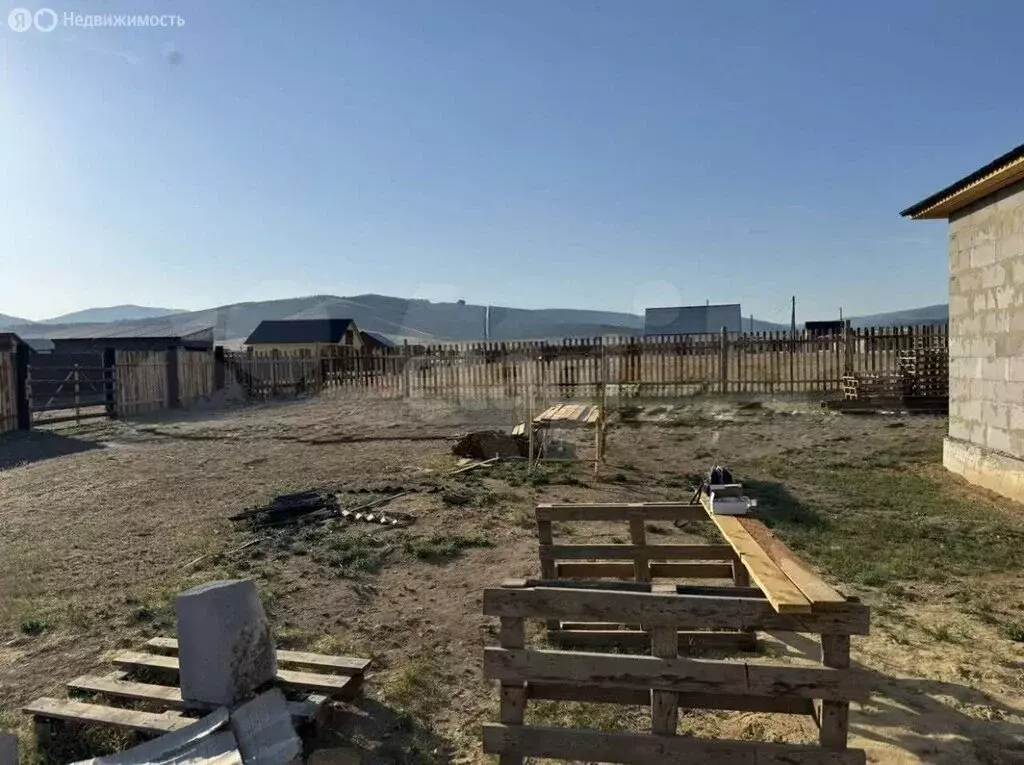 Дом в село Эрхирик, улица Ринчена Номтоева (78 м) - Фото 1