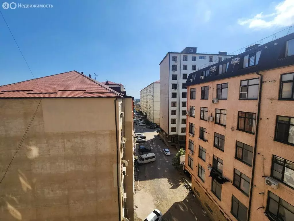 3-комнатная квартира: Дербент, улица Сальмана, 85Б (120 м) - Фото 2