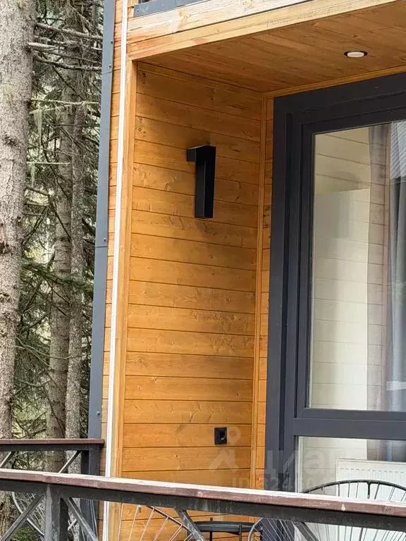 Дом в Карачаево-Черкесия, Зеленчукский район, с. Архыз  (75 м) - Фото 2