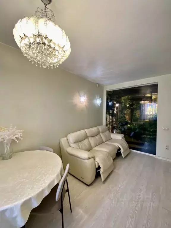 2-к кв. Иркутская область, Иркутск Крылатый мкр, 22/1 (56.5 м) - Фото 1