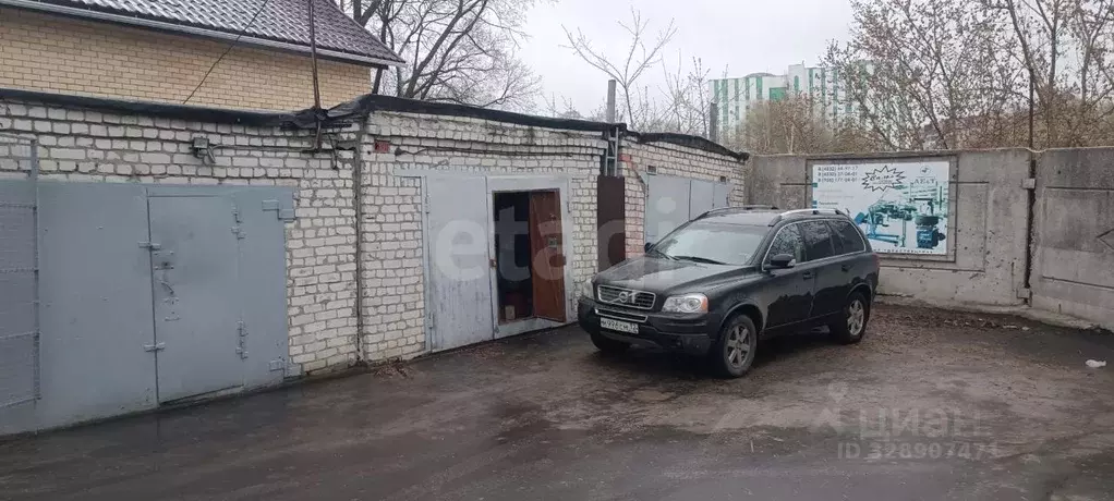 Гараж в Брянская область, Брянск ул. Луначарского, 37 (26 м) - Фото 1