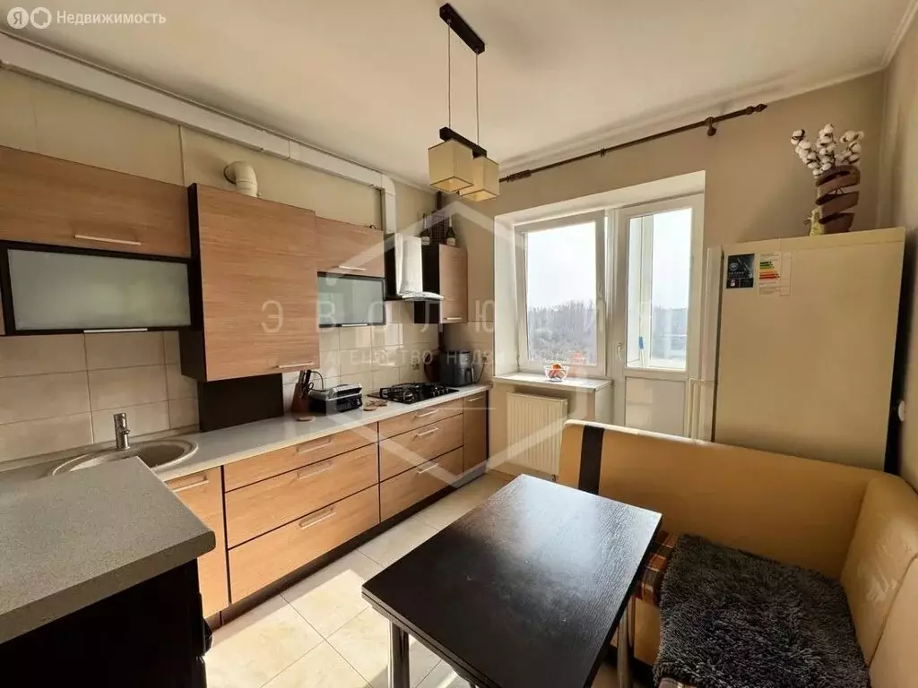 1-комнатная квартира: Калининград, улица Баженова, 13А (42.9 м) - Фото 1