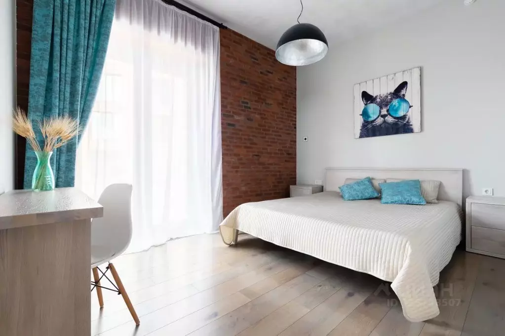 2-к кв. Санкт-Петербург наб. Макарова, 60 (52.8 м) - Фото 0