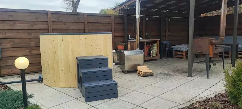 Дом в Саратовская область, Энгельсский район, Красноярское ... - Фото 2