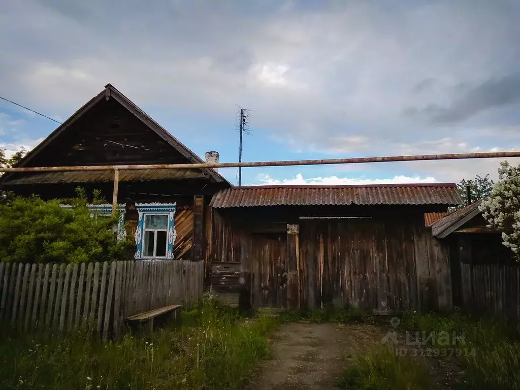 Дом в Свердловская область, Сысертский городской округ, с. Щелкун ул. ... - Фото 0