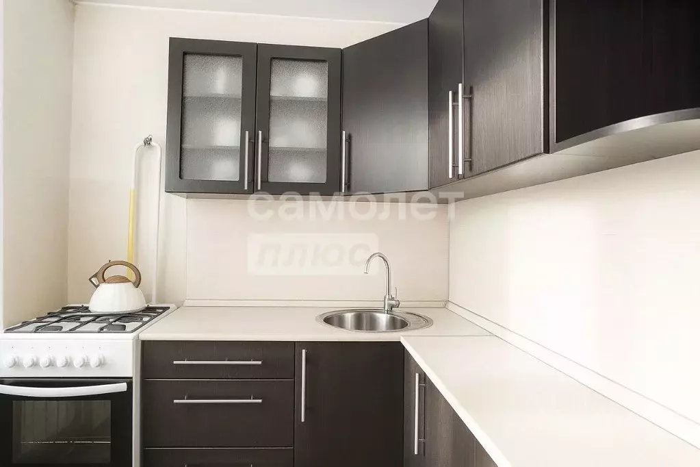 3-к кв. Челябинская область, Кыштым ул. ЧГРЭС, 4 (51.1 м) - Фото 2