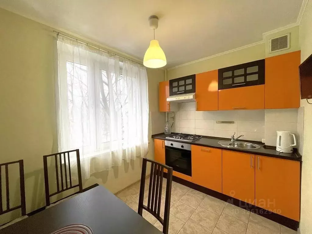 1-к кв. Москва ул. Генерала Антонова, 4К2 (36.0 м) - Фото 1