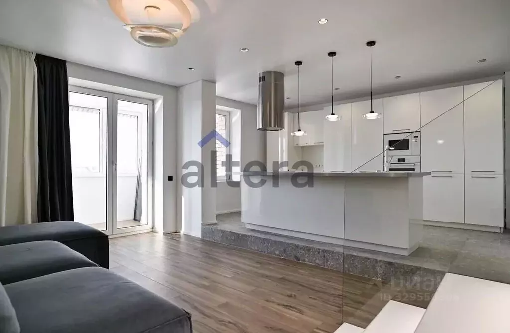 5-к кв. Татарстан, Казань ул. Калинина, 60 (300.0 м) - Фото 1