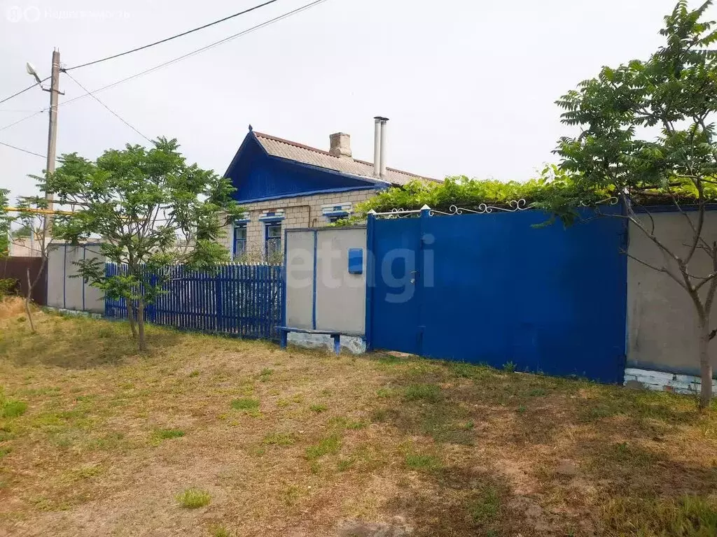Дом в село Нижний Ольшанец, Нижняя улица (45 м) - Фото 1