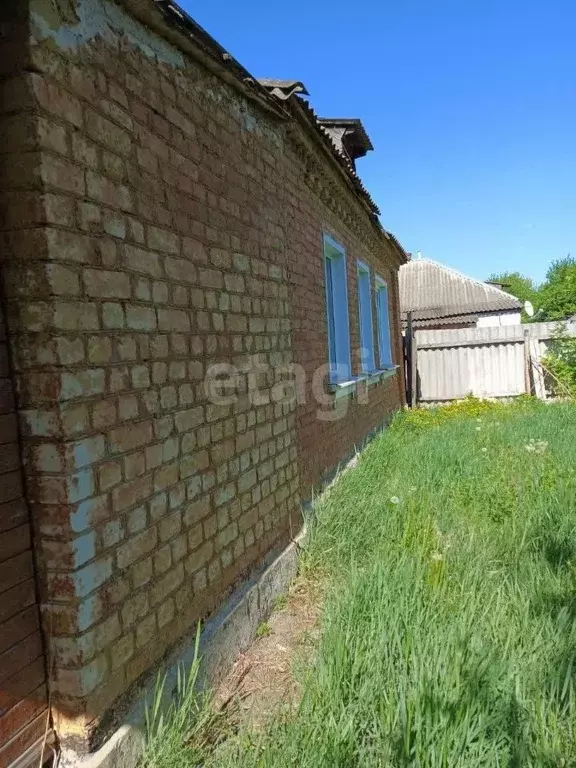 Дом в Белгородская область, Валуйский муниципальный округ, с. ... - Фото 0