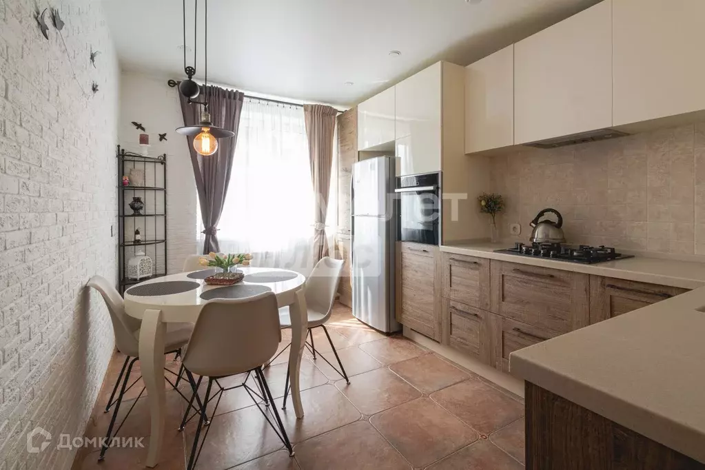 Продаётся 2-к квартира, 68.5 м - Фото 0