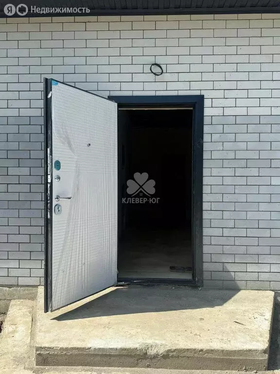 Дом в Северский район, Калужское сельское поселение, станица Калужская ... - Фото 2