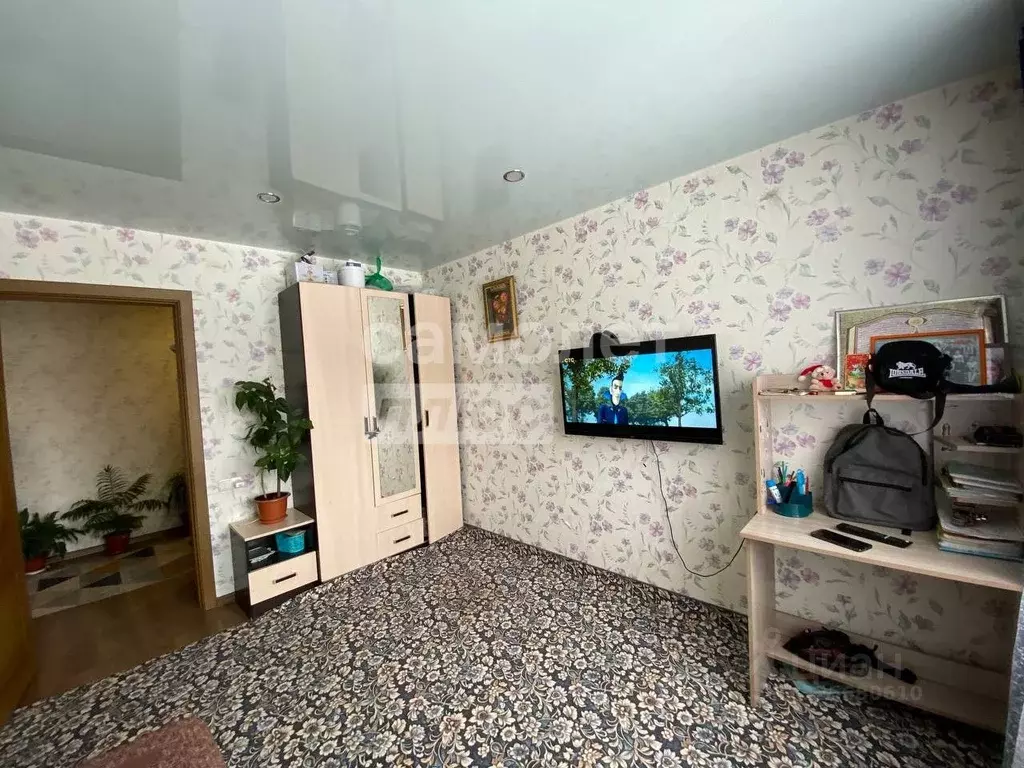 2-к кв. Пензенская область, Кузнецк ул. Победы, 64 (50.1 м) - Фото 2