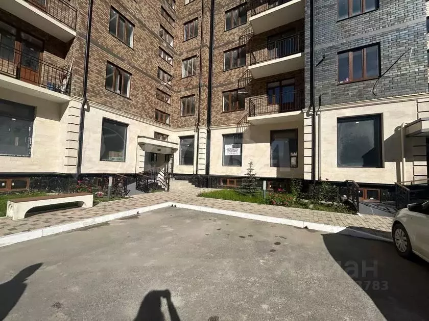 2-к кв. Дагестан, Каспийск просп. М. Омарова, 16А (77.0 м) - Фото 1