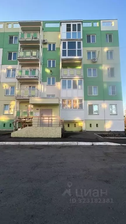 Свободной планировки кв. Омская область, Омск ул. Сали Катыка, 1 (51.0 ... - Фото 1