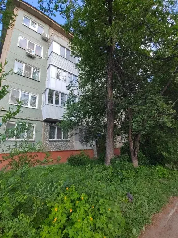 3-к кв. Омская область, Омск ул. 75-й Гвардейской Бригады, 14 (48.3 м) - Фото 0