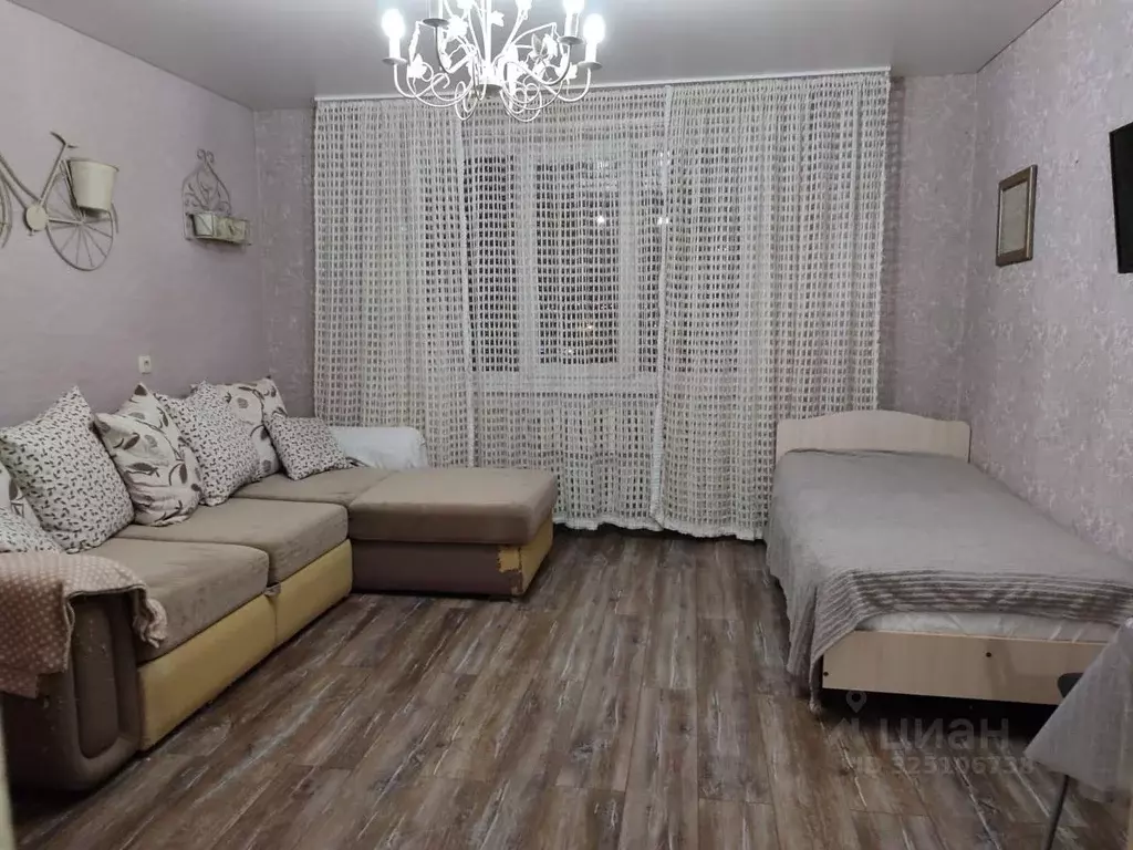 2-к кв. Белгородская область, Старый Оскол Солнечный мкр, 9 (40.0 м) - Фото 1