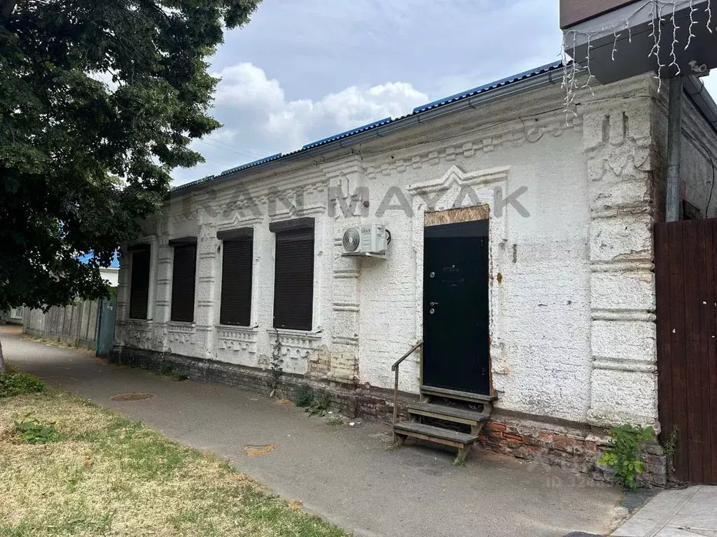 Торговая площадь в Адыгея, Майкоп ул. Жуковского, 84 (157 м) - Фото 1