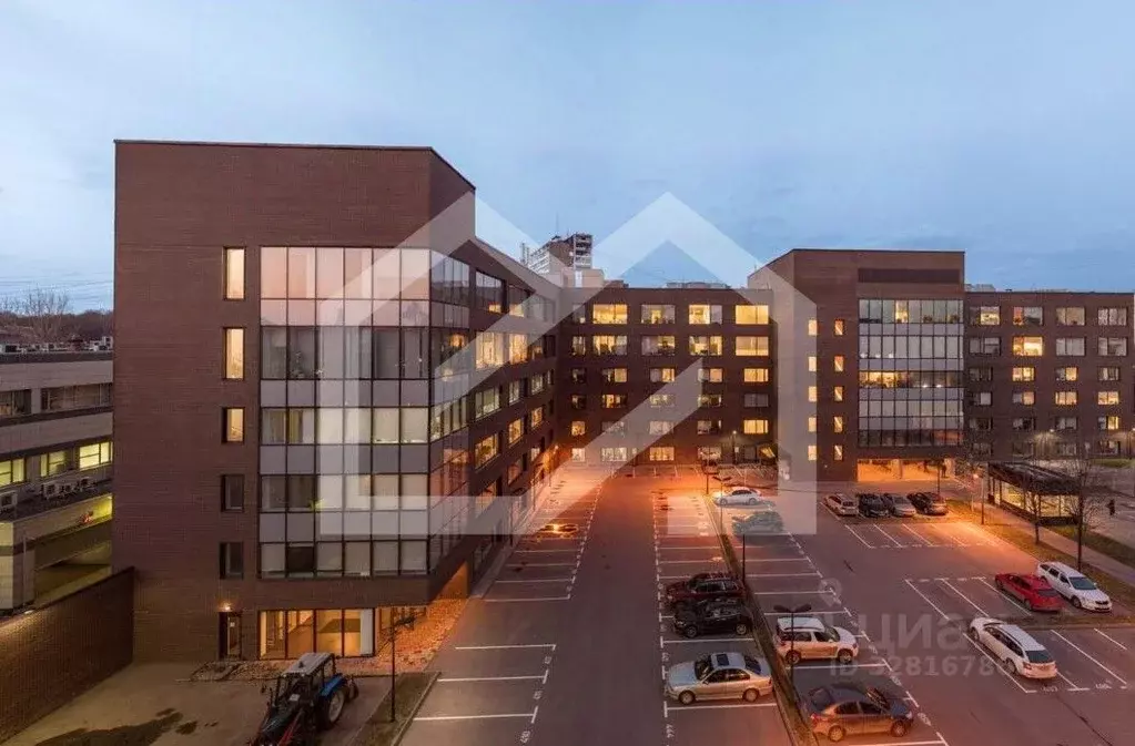 Помещение свободного назначения в Москва 3-я Рыбинская ул., 18с19 (528 ... - Фото 1