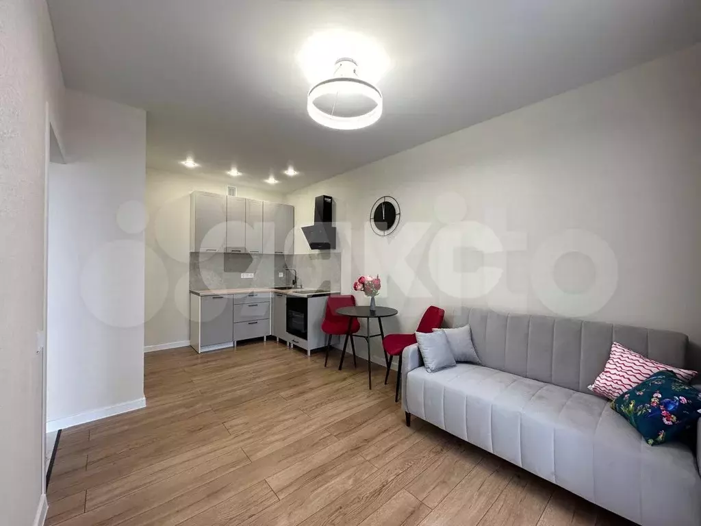 1-к. квартира, 40 м, 14/17 эт. - Фото 0