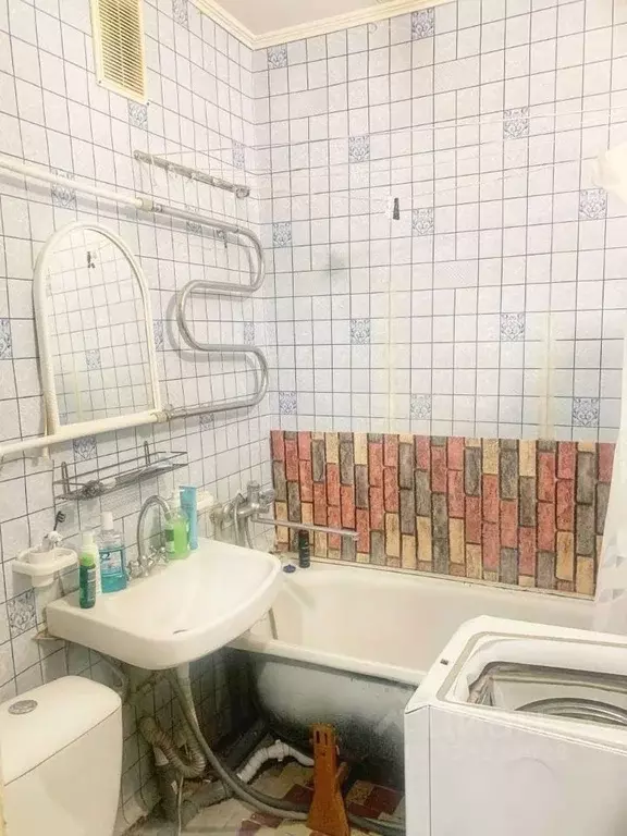 3-к кв. Белгородская область, Белгород ул. 2-я Центральная (54.0 м) - Фото 2